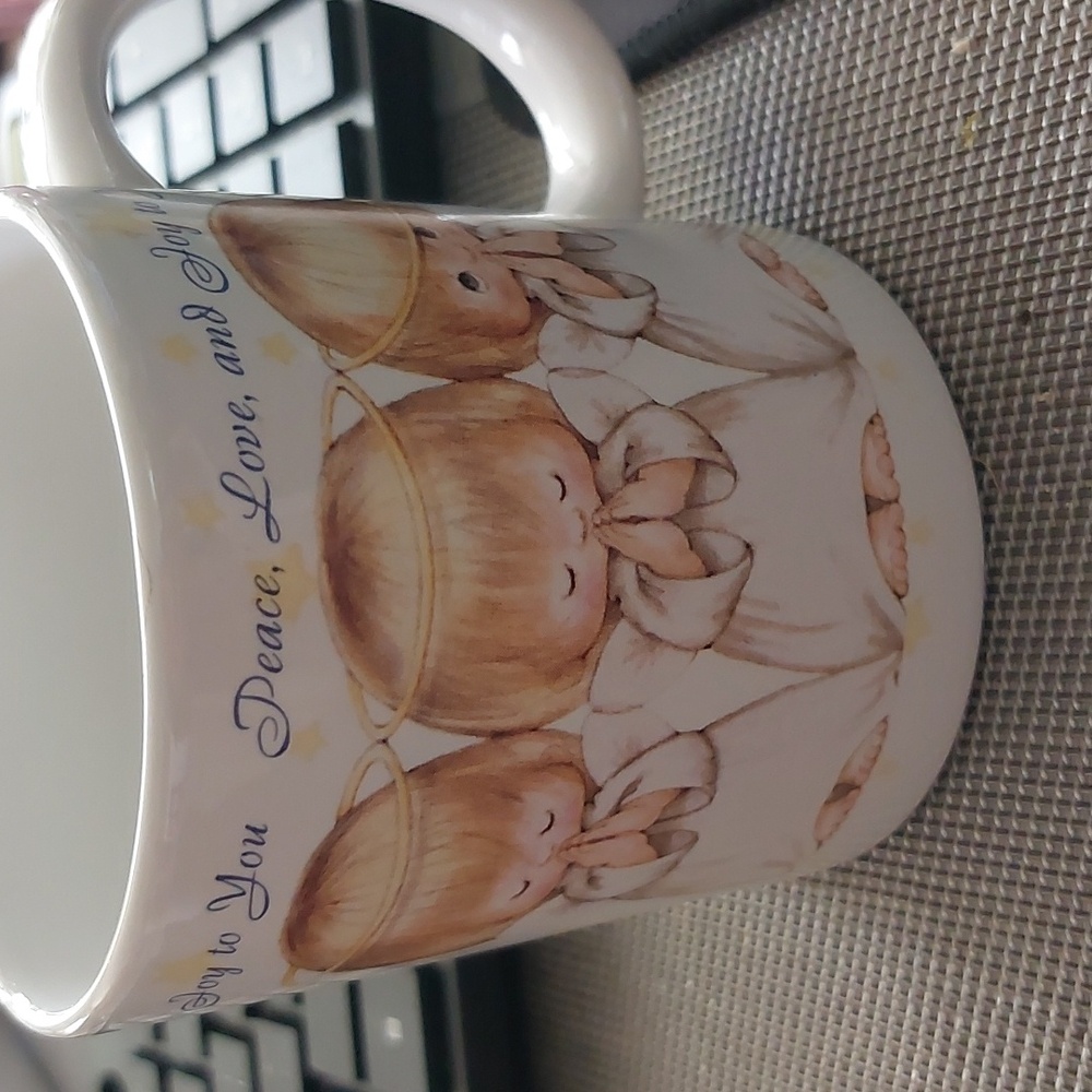 Precious  Moments coffee mug   NWOT